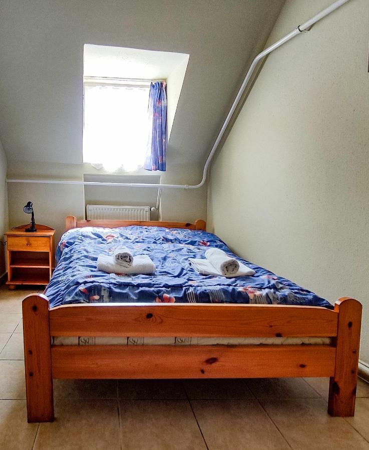 Afrodite Apartmanok Eger Luaran gambar