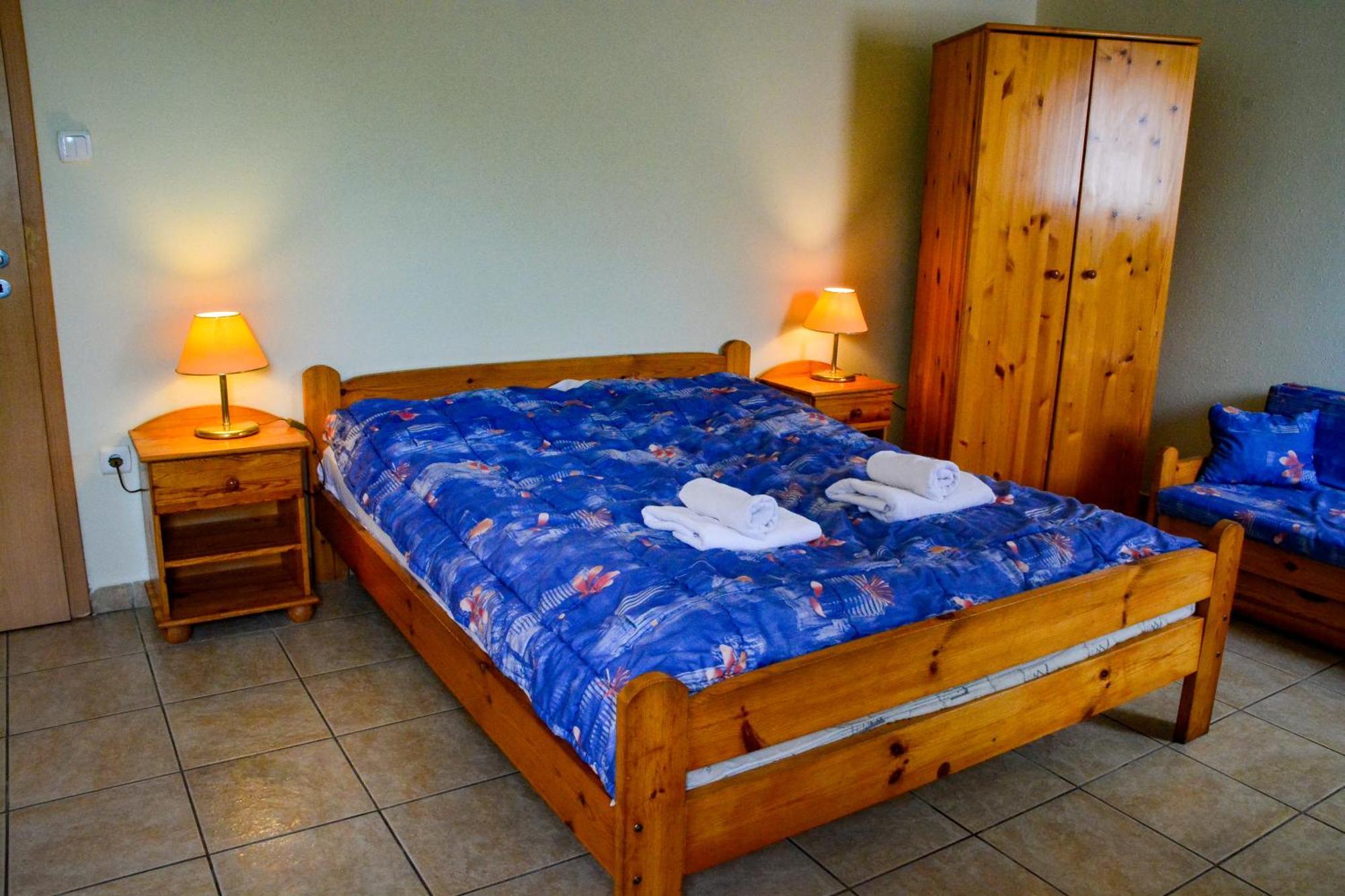 Afrodite Apartmanok Eger Luaran gambar