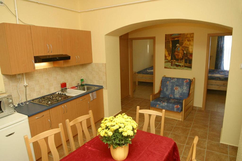 Afrodite Apartmanok Eger Bilik gambar